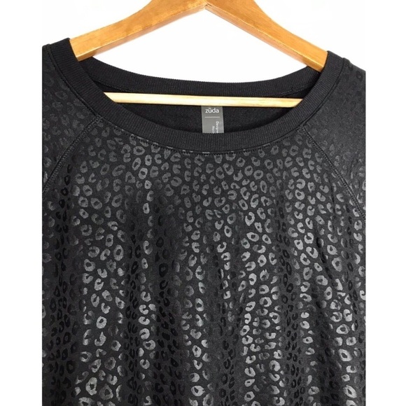 NWT Zuda Leopard Print Metallic Long Sleeve Sweatshirt Top Black Large - Picture 4 of 6